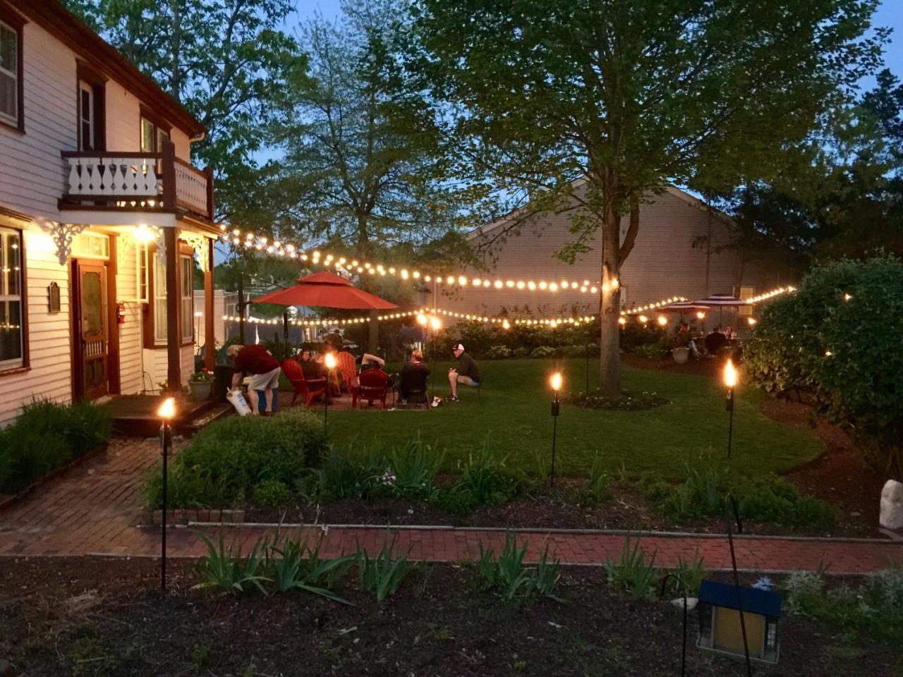 Captain Wohlt Inn Hermann Exteriör bild